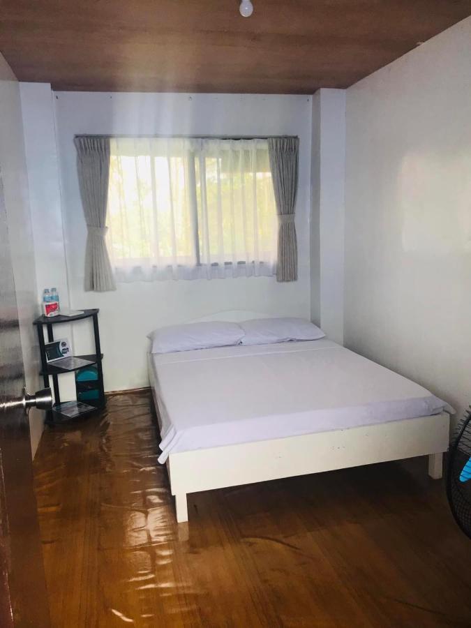 Maria Homestay General Luna  Exterior photo